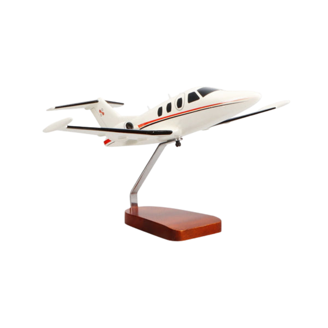 ECLIPSE 500 EDICIÓN LIMITADA MODELO GRANDE DE CAOBA