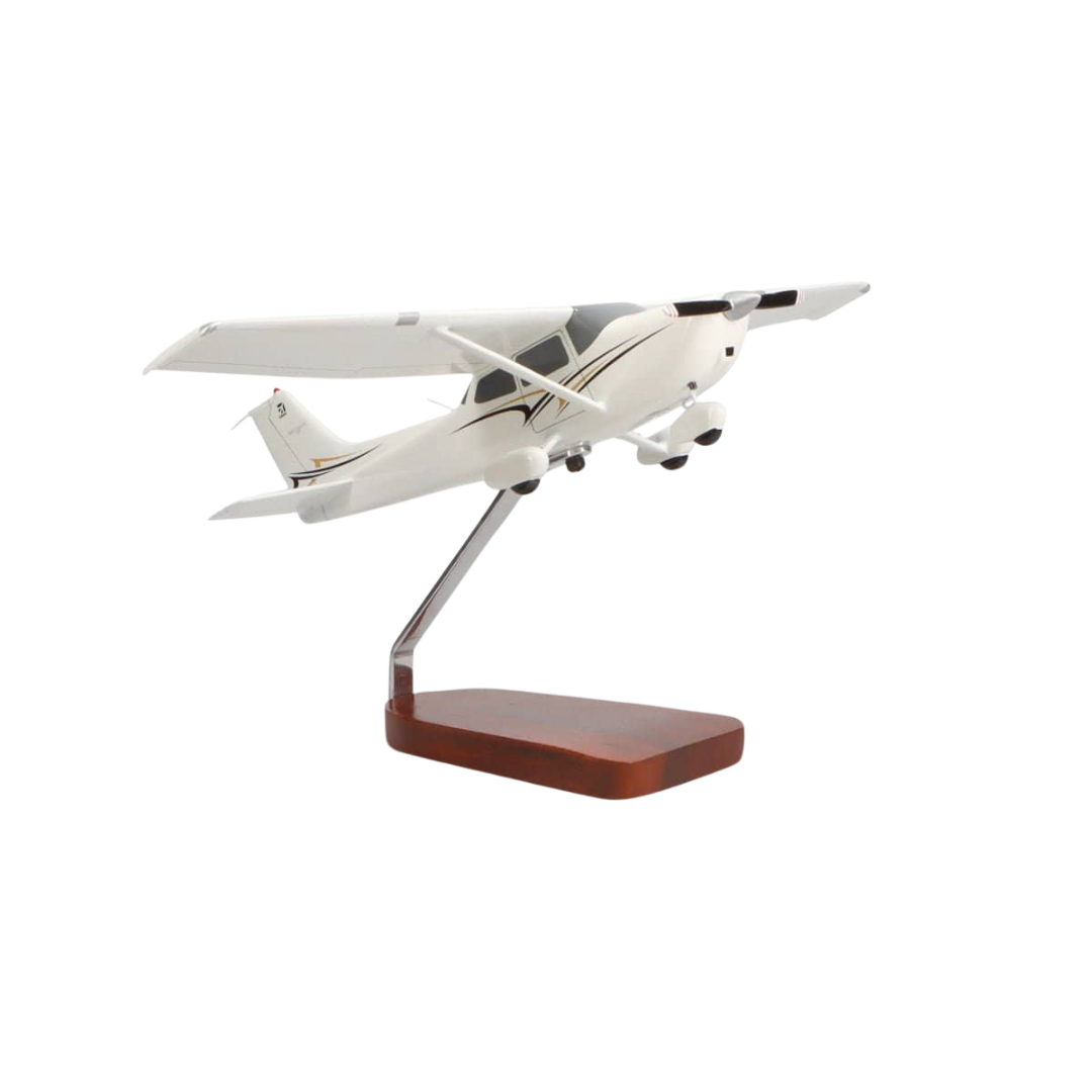 CESSNA® 172 SKYHAWK SP EDICIÓN LIMITADA MODELO GRANDE EN CAOBA