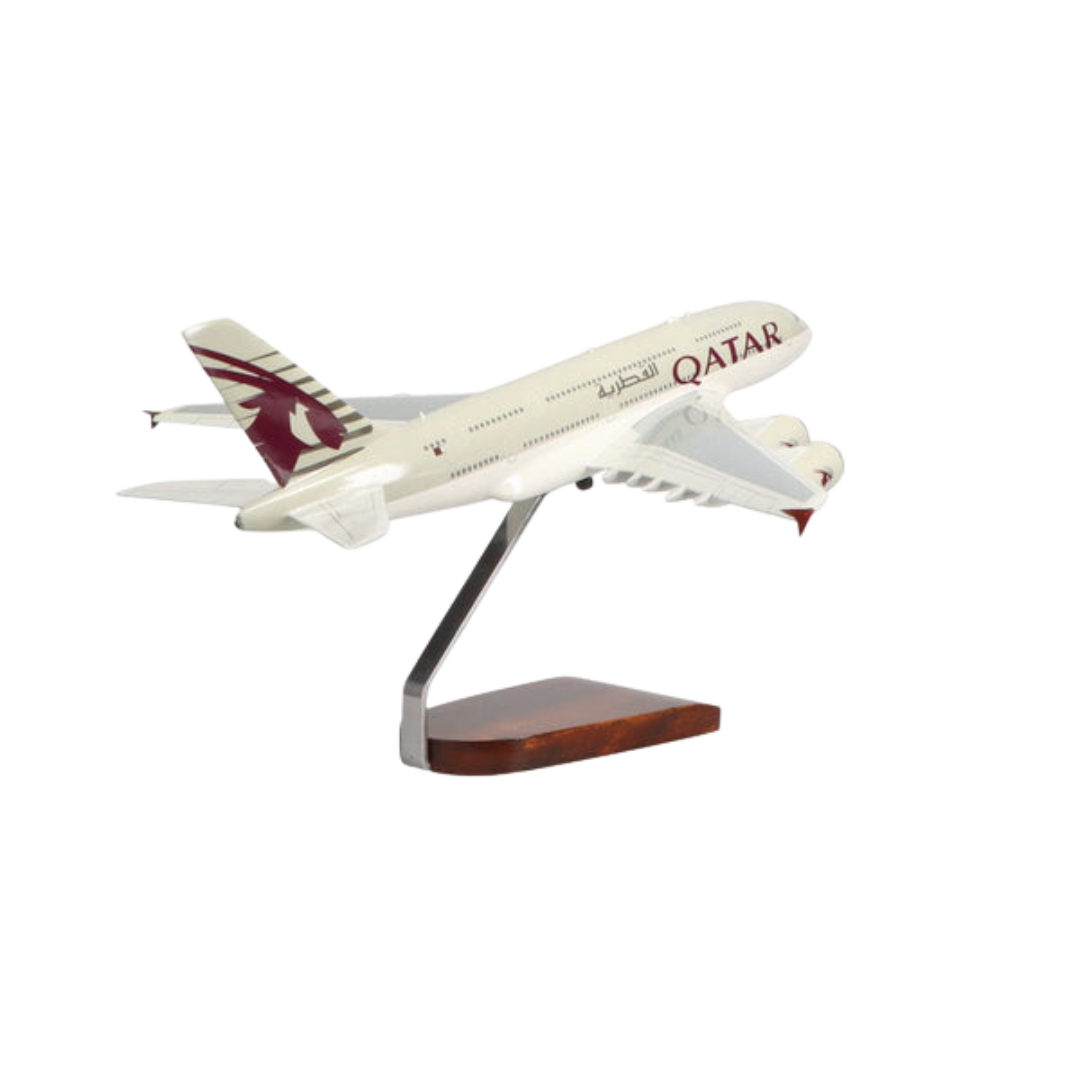 AIRBUS A380 QATAR AIRWAYS EDICIÓN LIMITADA MODELO GRANDE EN CAOBA