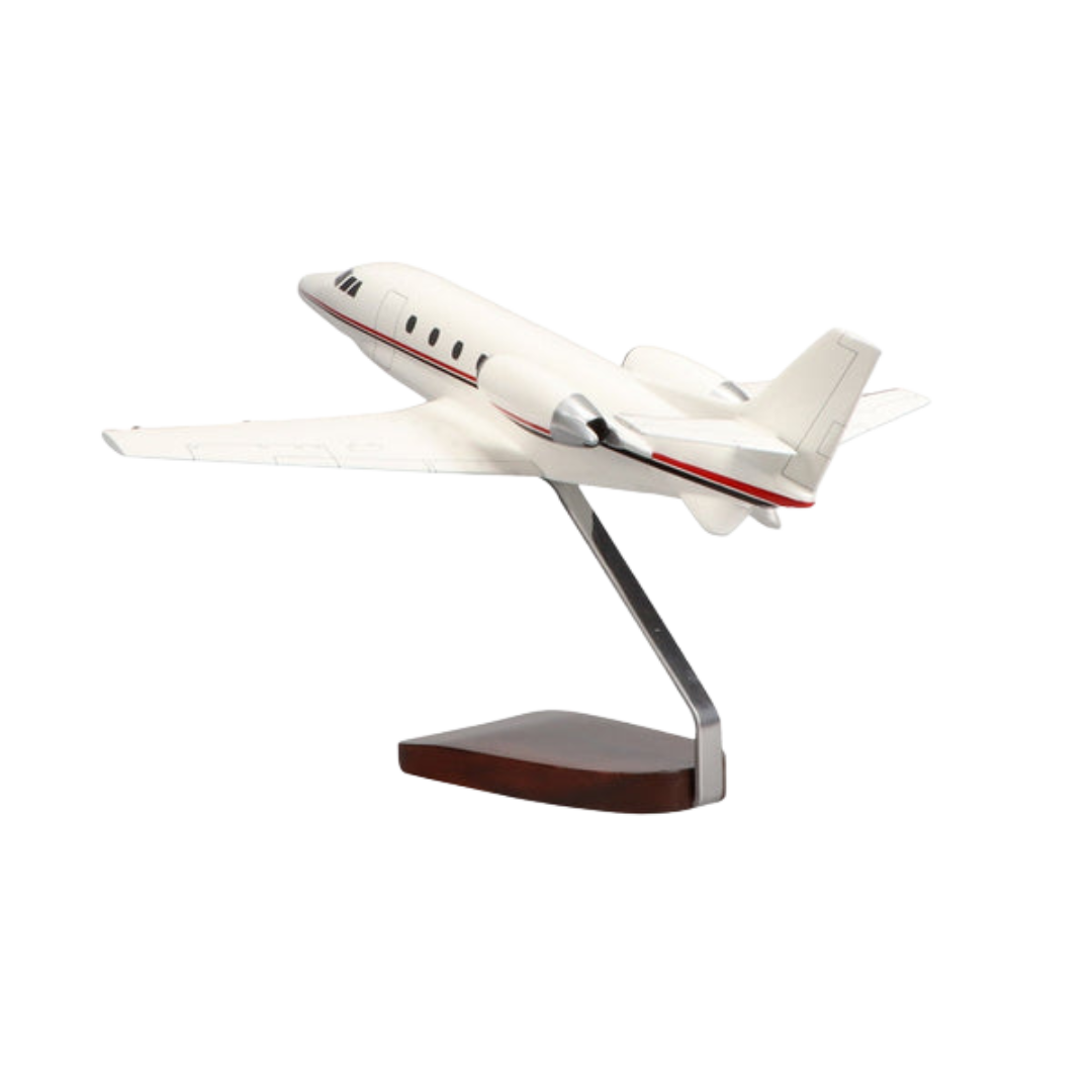 CESSNA® CITATION EXCEL, MODELO GRANDE DE CAOBA DE EDICIÓN LIMITADA